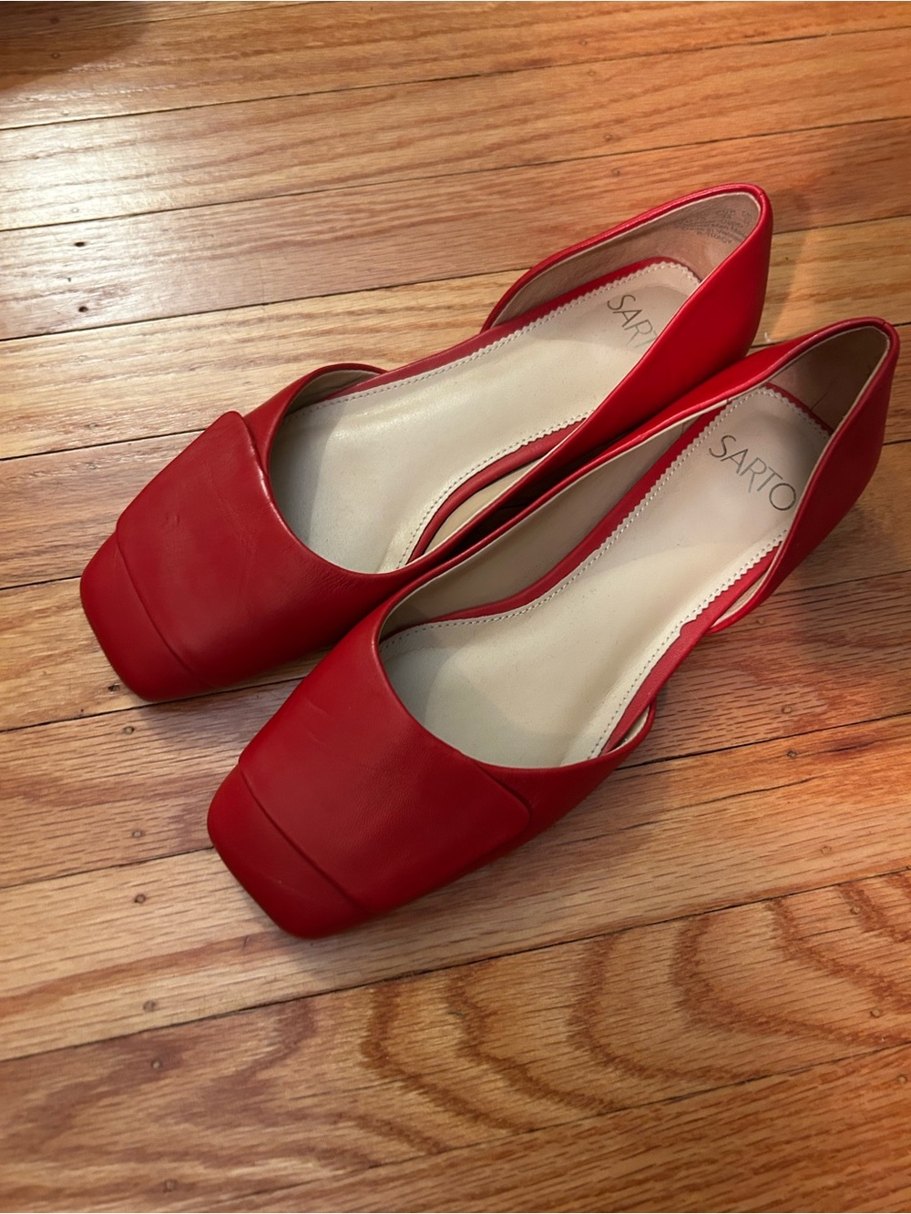 Franco Sarto | Women's Red D'Orsay Flat -
Size 7.5 EU 38 - Picture 2 of 5